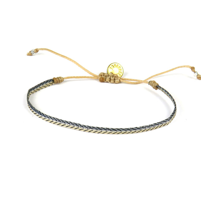 Feines handgewebtes Armband in Silbertönen - Guanabana
