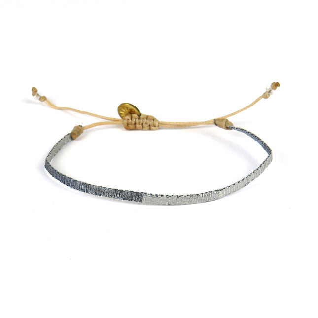 Feines handgewebtes Armband in Silbertönen - Guanabana
