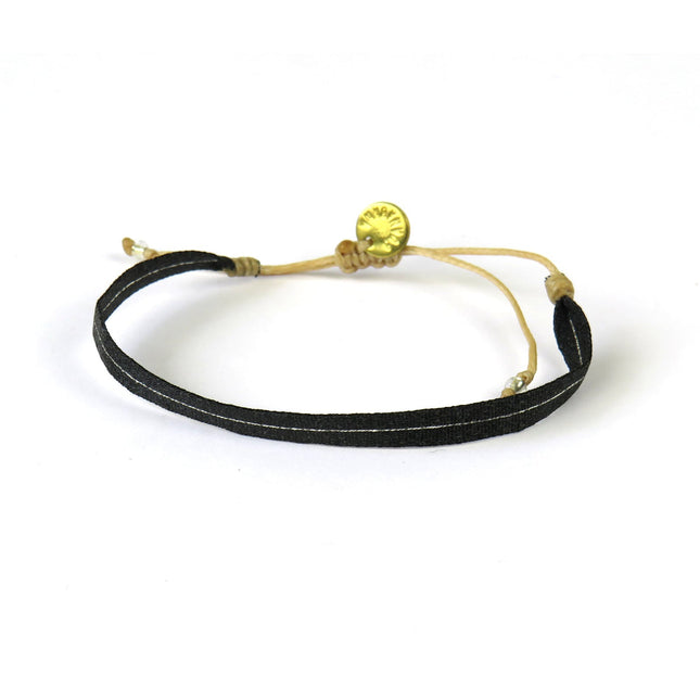 Mittelgrosses handgewebtes Armband in Silbertönen - Guanabana