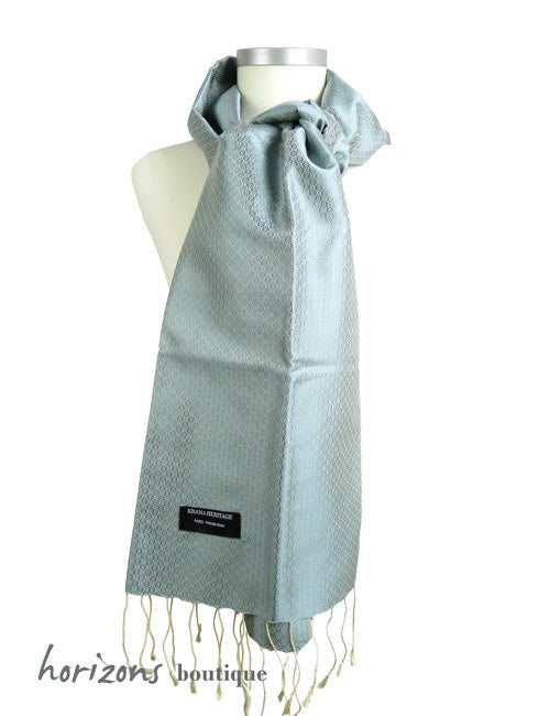 Le Krama en Soie Jasmin Bleu exemple