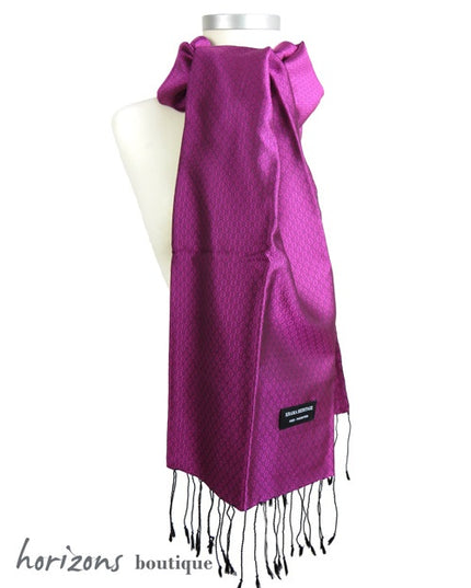 Le Krama en Soie Jasmin Fuchsia exemple