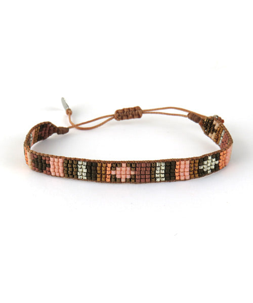 Large Bracelet Tila tissé main dans les tons Rose - LeJu