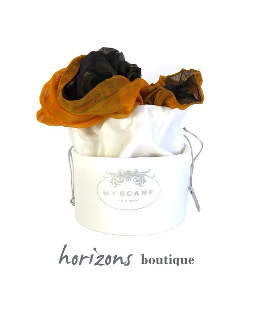 My Scarf in a Box - Echarpe Como boite