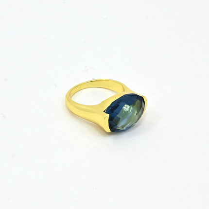Amari Gold Ring Blauer Iolith - Schmuckoo x Noyre Berlin