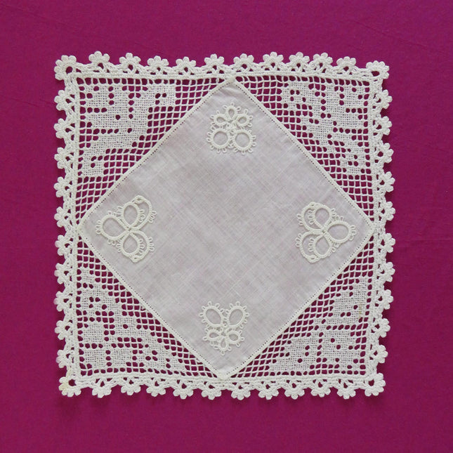 Dentelle - Carré Filet et Frivolité